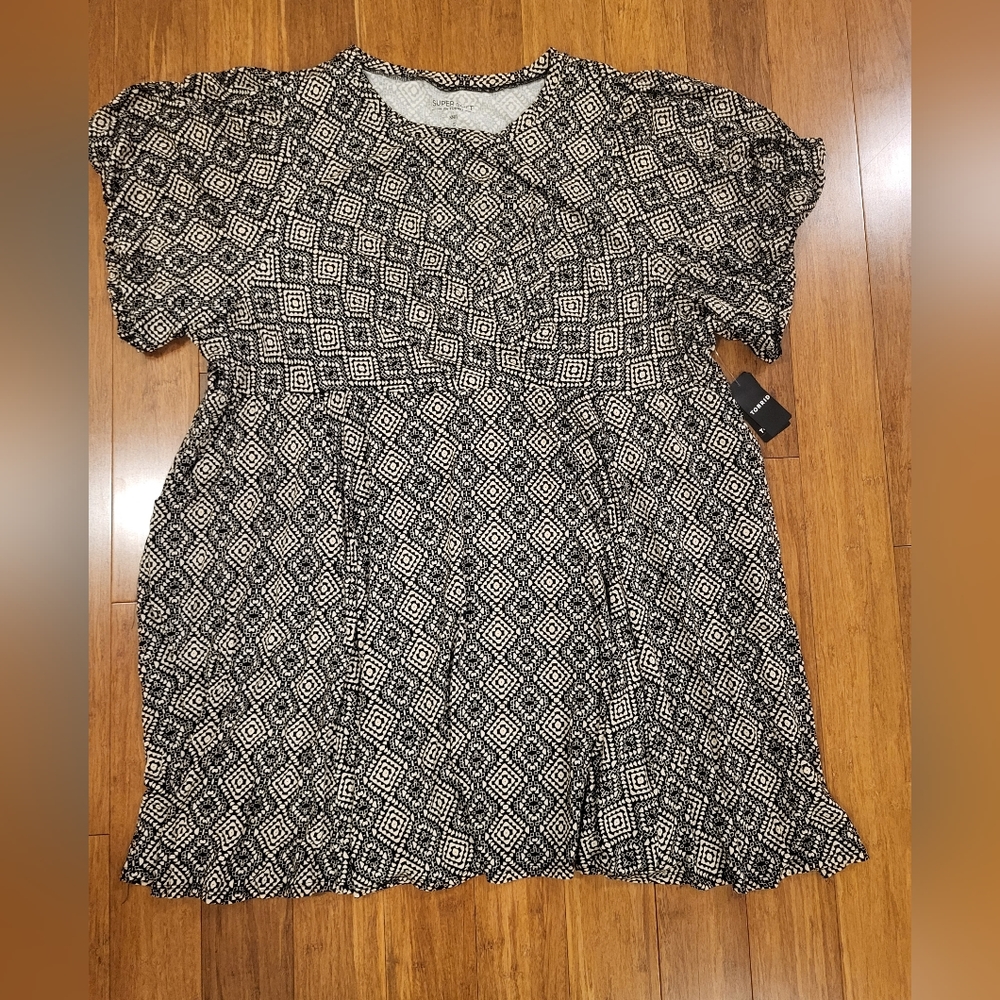 Torrid Mini Super Soft Knit Balloon Sleeve A-Line Dress - Picture 2 of 7
